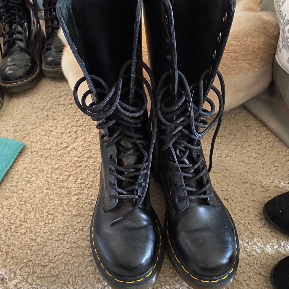 Virginia doc martens